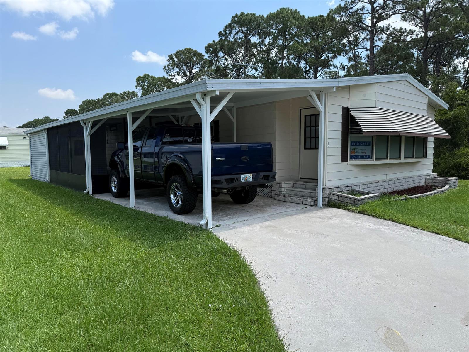 8 Felicidad Court, Fort Pierce FL 34951 photo 2