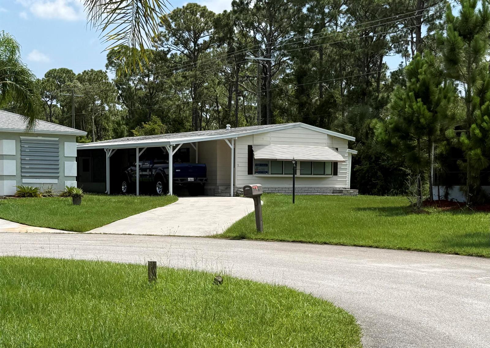 8 Felicidad Court, Fort Pierce FL 34951 photo 3
