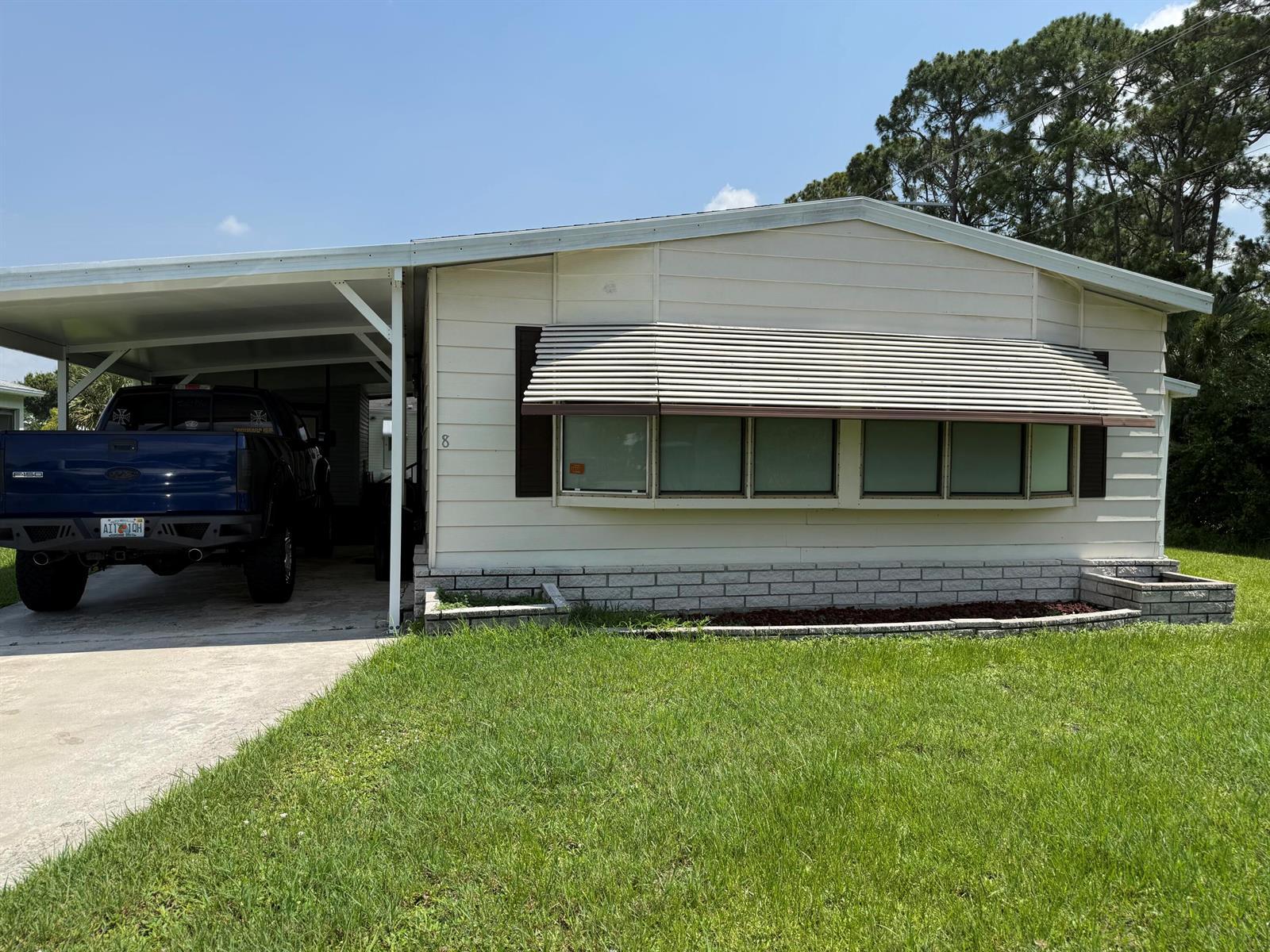 8 Felicidad Court, Fort Pierce FL 34951