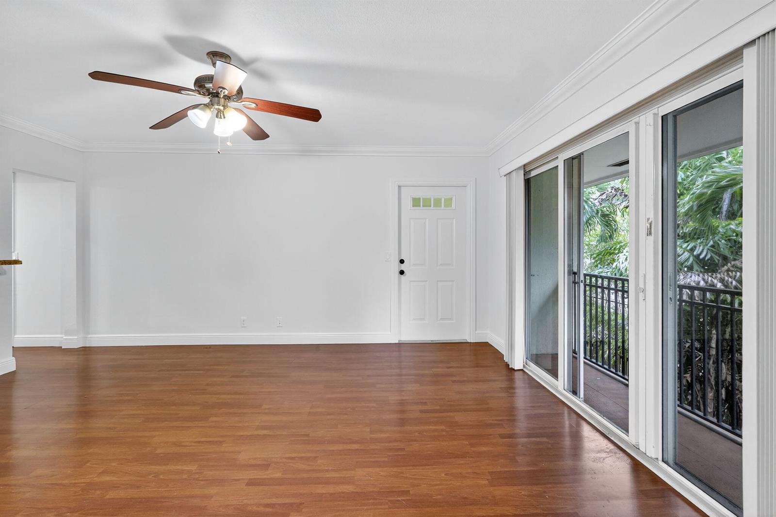 49 SE 7th Avenue # 3, Delray Beach FL 33483 photo 2