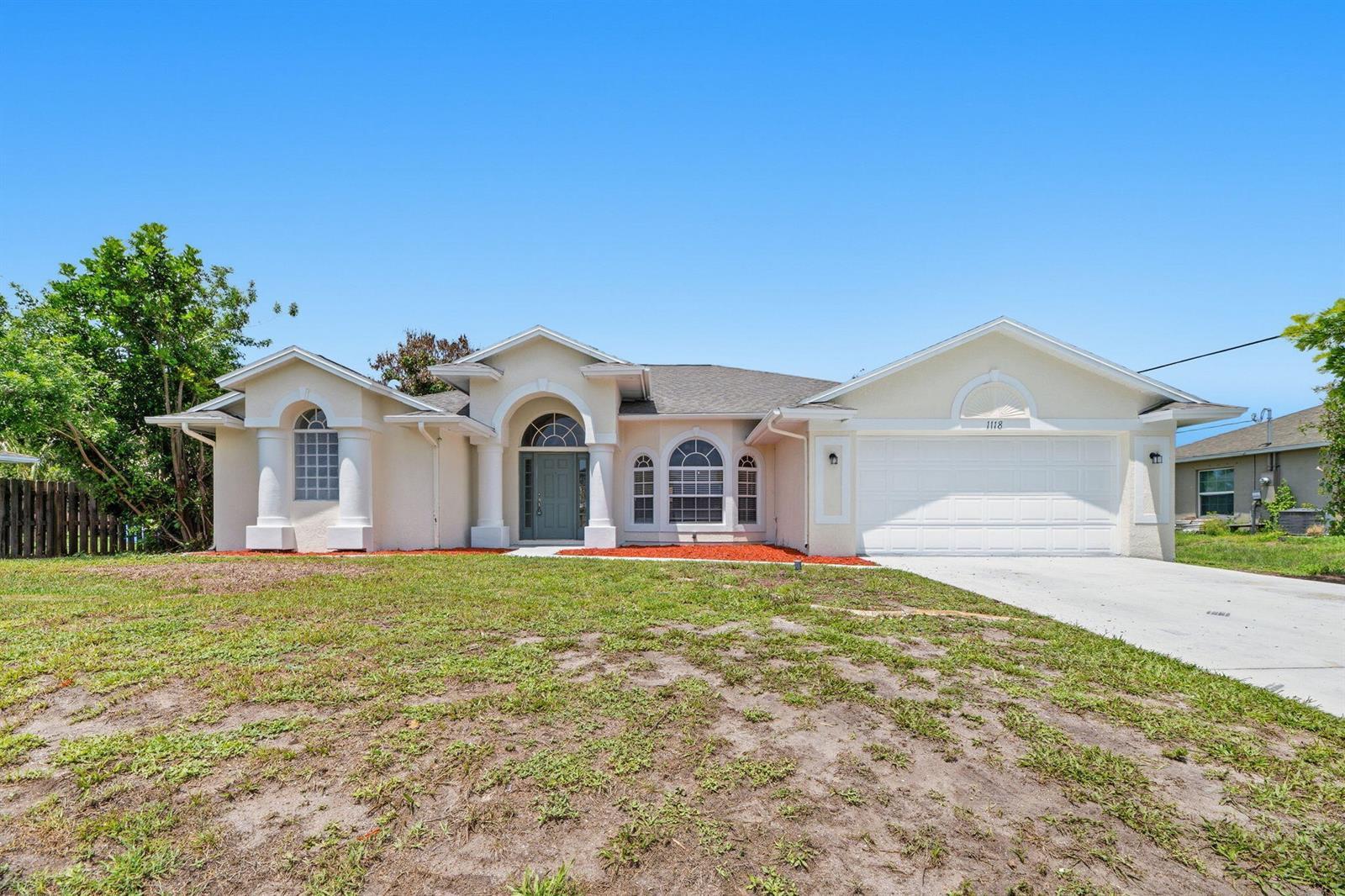 1118 SW Del Rio Boulevard, Port St. Lucie FL 34953