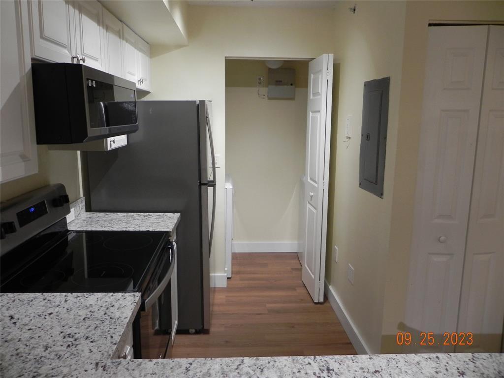 577 SW 111th Lane # 204, Pembroke Pines FL 33025 photo 5