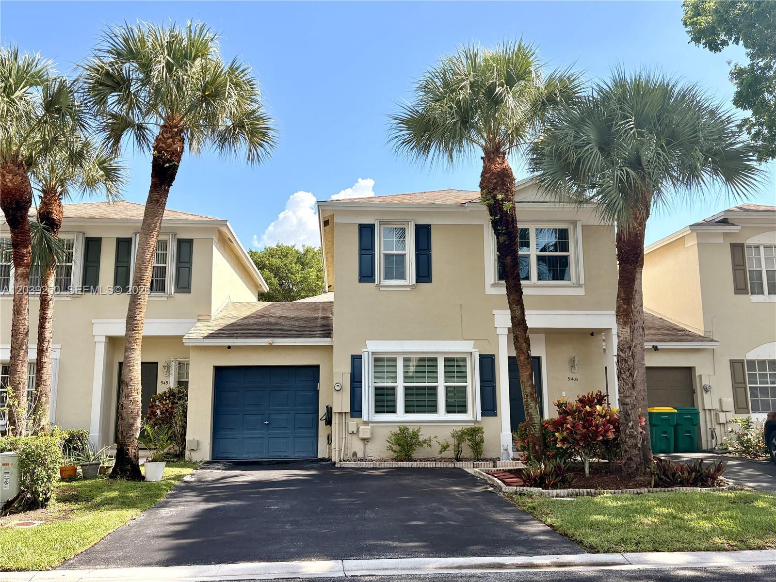 9481 Bradshaw Ln, Tamarac FL 33321