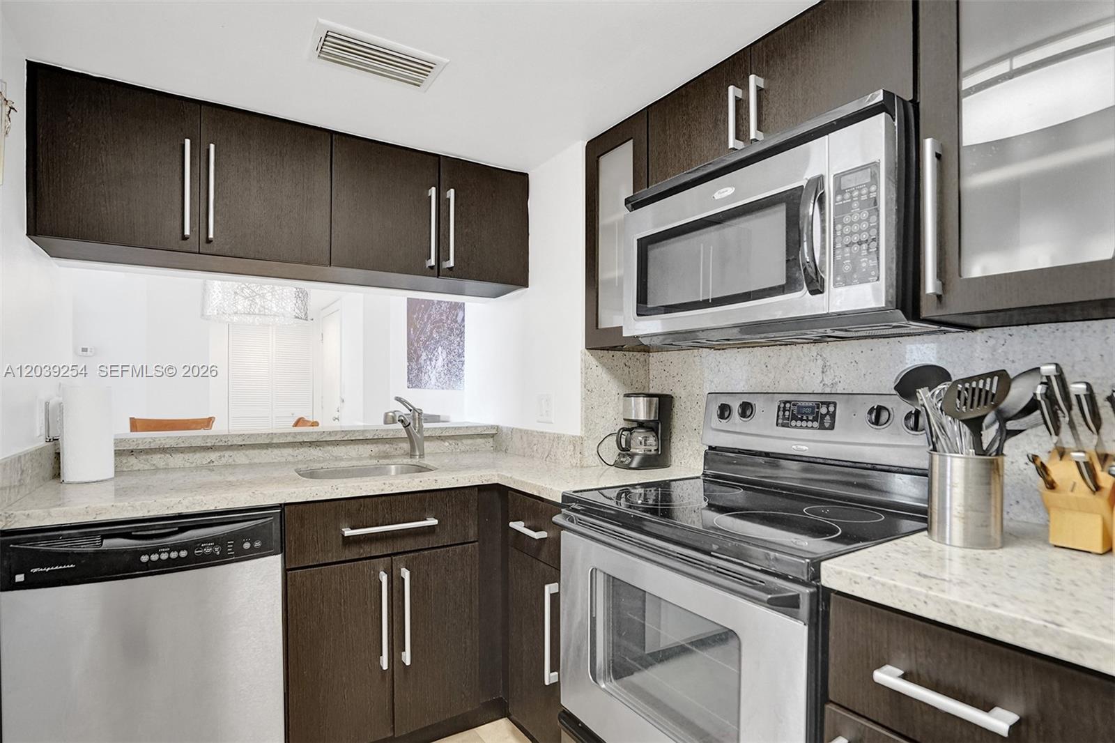 770 Claughton Island Dr # 1014, Miami FL 33131 photo 4