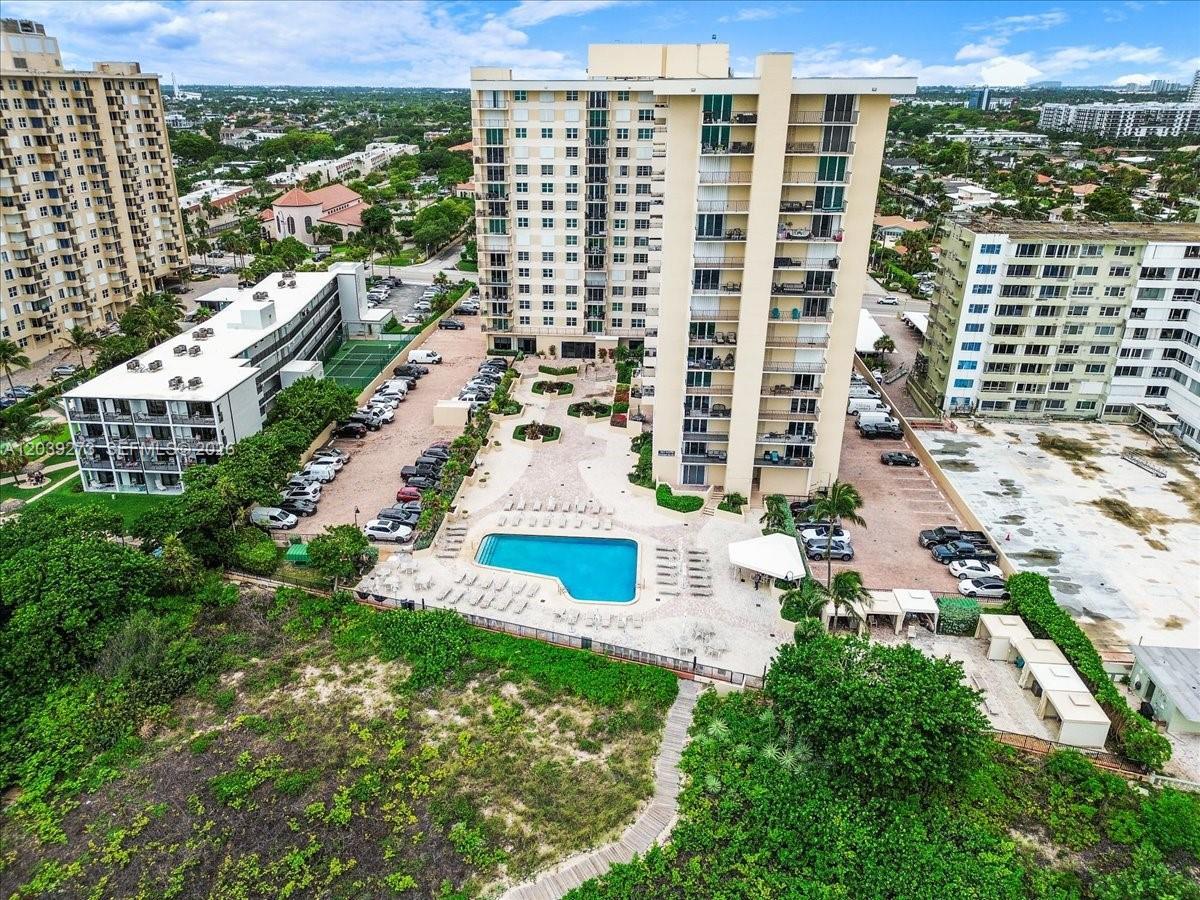 1900 S Ocean Blvd # 11T, Lauderdale By The Sea FL 33062 photo 2