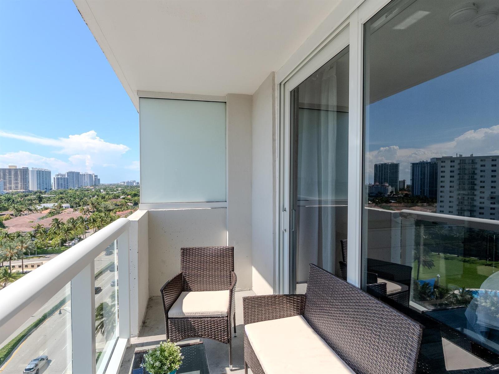 19201 Collins Avenue # 1038, Sunny Isles Beach FL 33160 photo 3