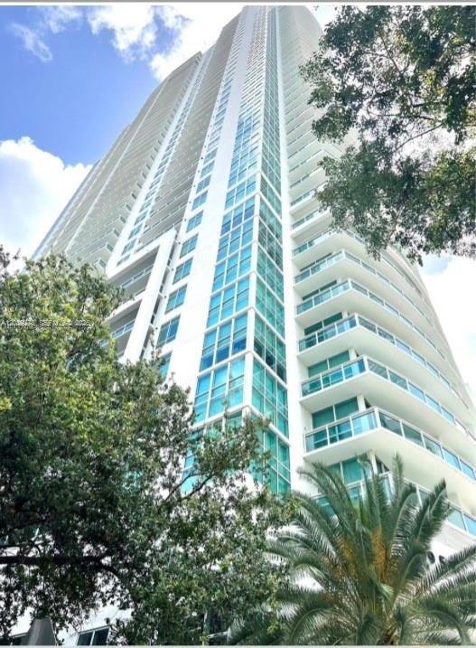 951 Brickell ave # 709, Miami FL 33131