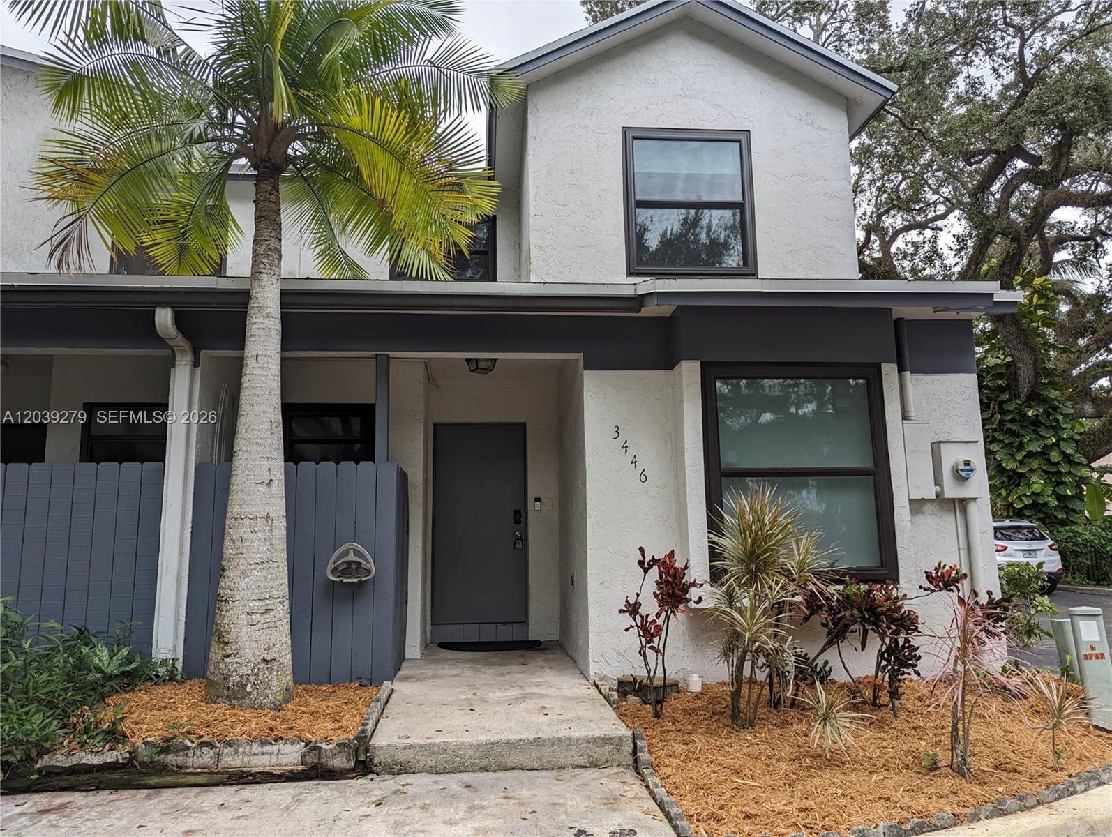 3446 Oak Dr, Hollywood FL 33021