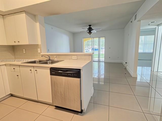 5540 NW 61st St # 409, Coconut Creek FL 33073 photo 4