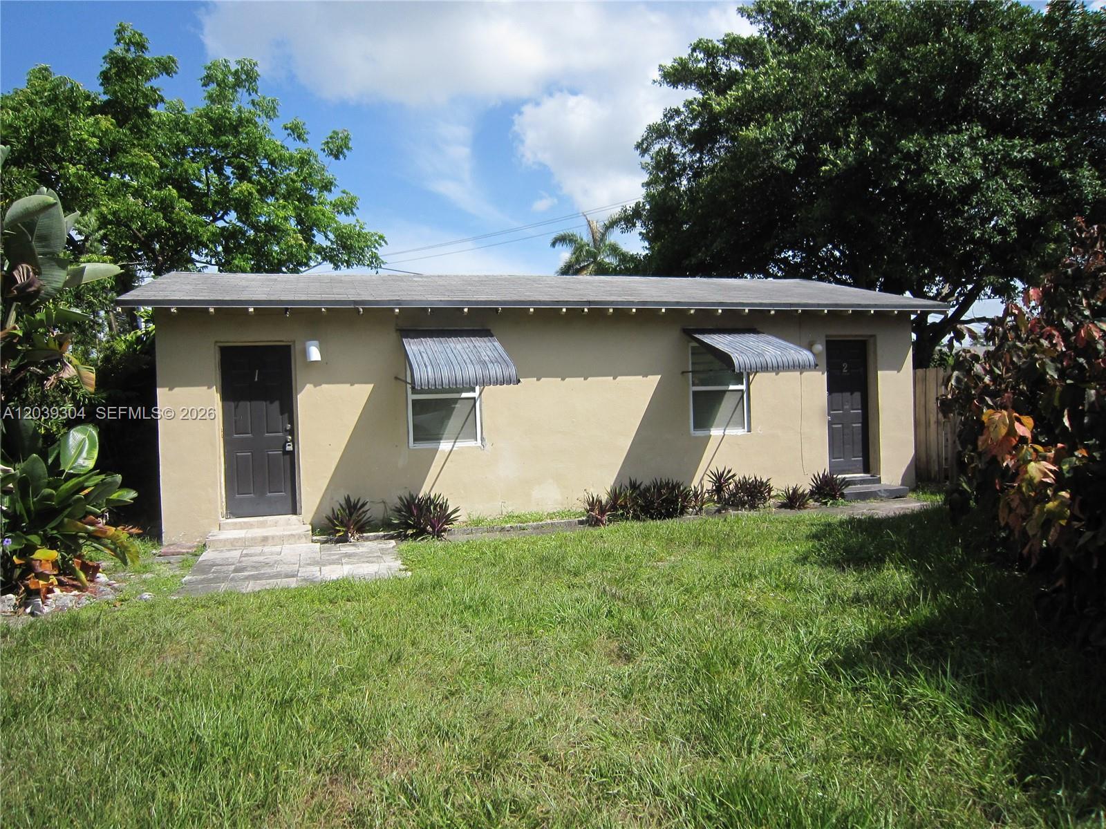 411 Columbus Pkwy # 1, Hollywood FL 33021