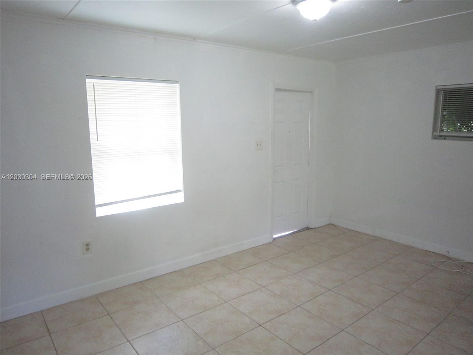 411 Columbus Pkwy # 1, Hollywood FL 33021 photo 5
