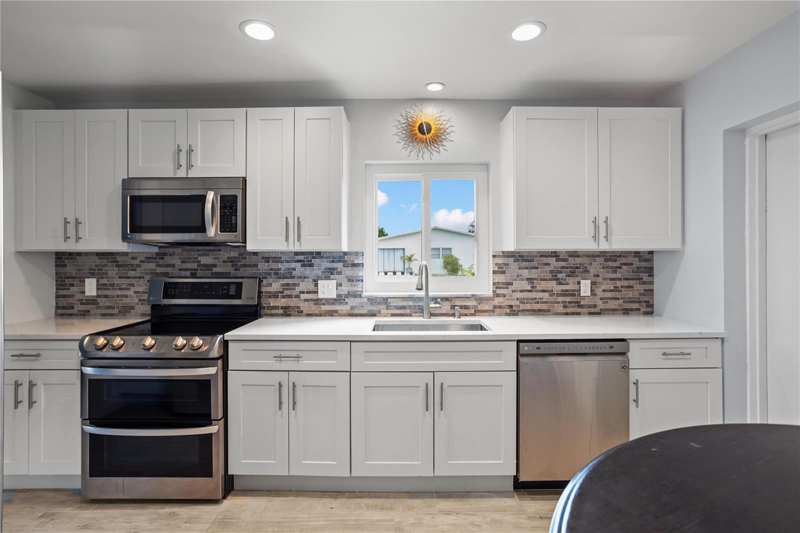 6579 Country Wood Way, Delray Beach FL 33484 photo 4
