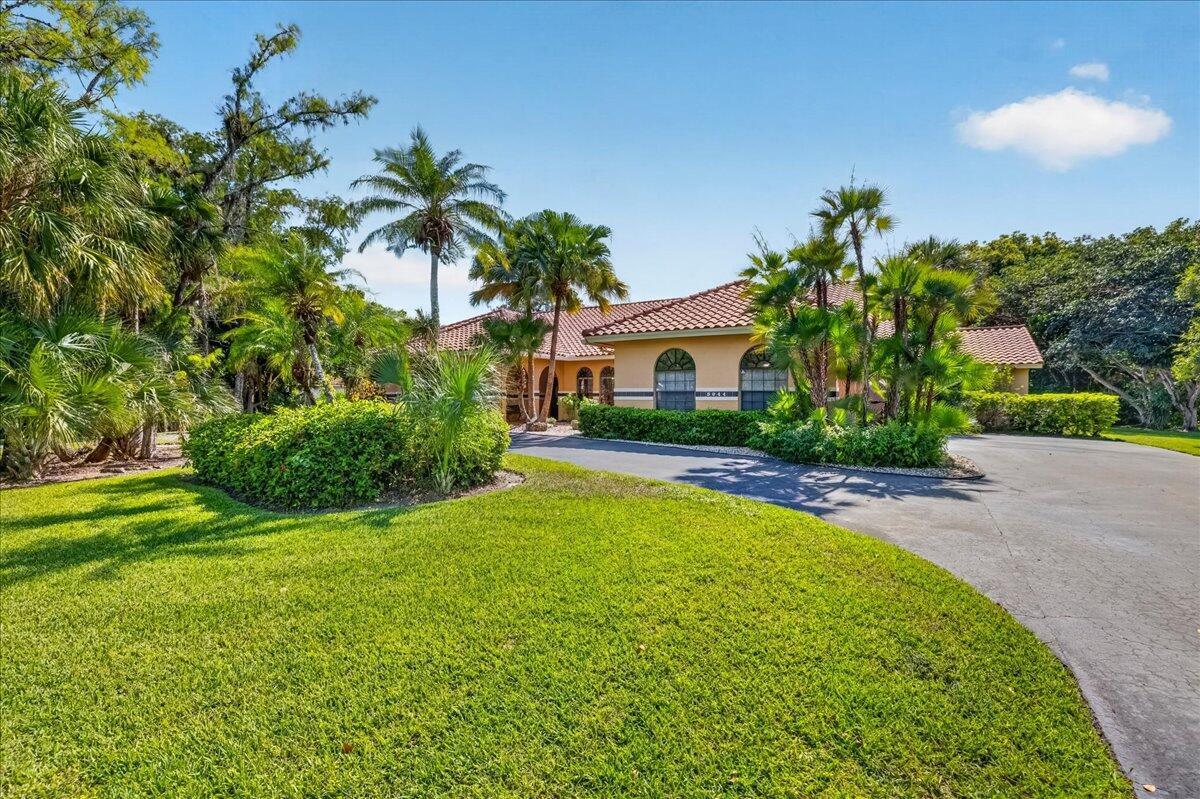 5044 NW 81st Avenue, Coral Springs FL 33067 photo 3