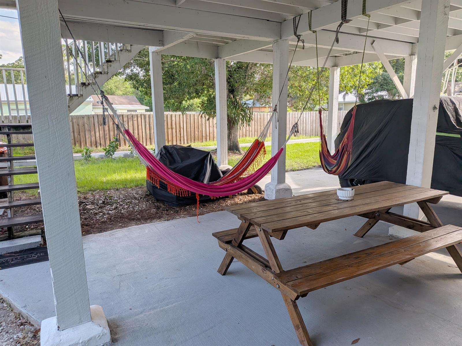 1866 9th Place, Vero Beach FL 32960 photo 2