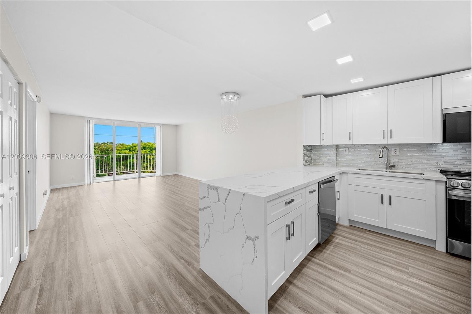 16740 NE 9th Ave # 405, North Miami Beach FL 33162