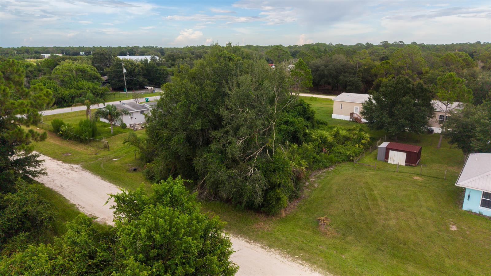 10530 NE 2nd Terrace, Okeechobee FL 34972 photo 2