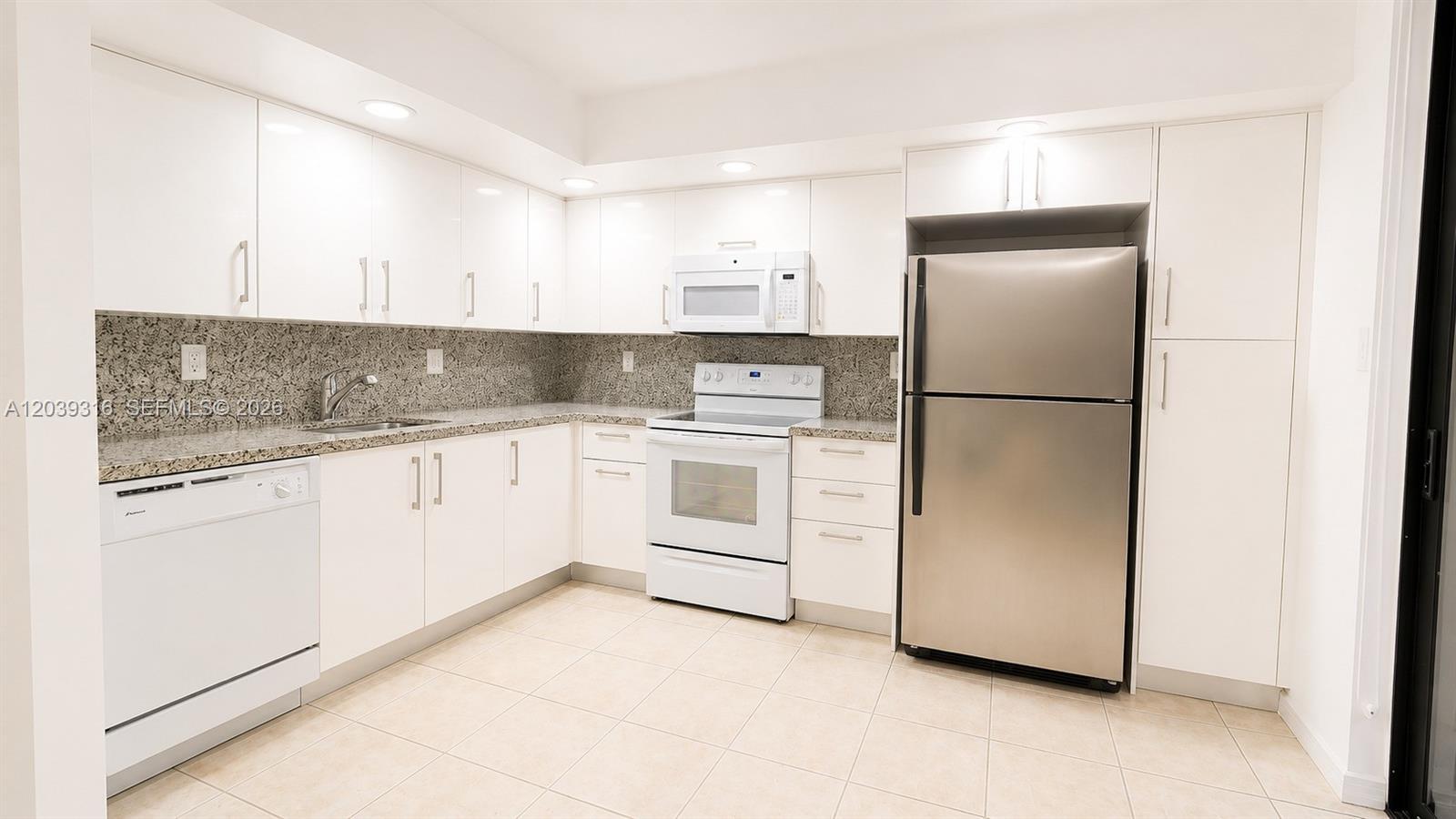 8700 SW 133rd Ave Rd # 312, Miami FL 33183 photo 4