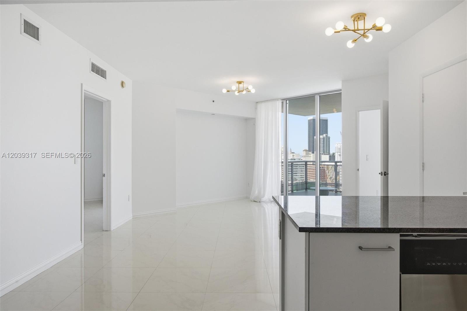 350 S Miami Ave # 1903, Miami FL 33130 photo 3