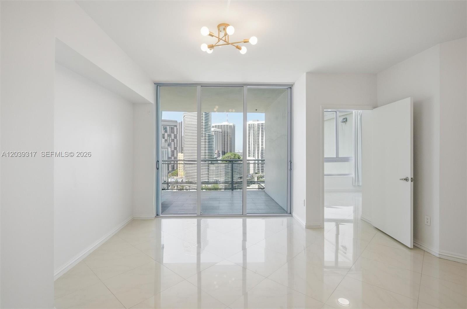 350 S Miami Ave # 1903, Miami FL 33130 photo 5