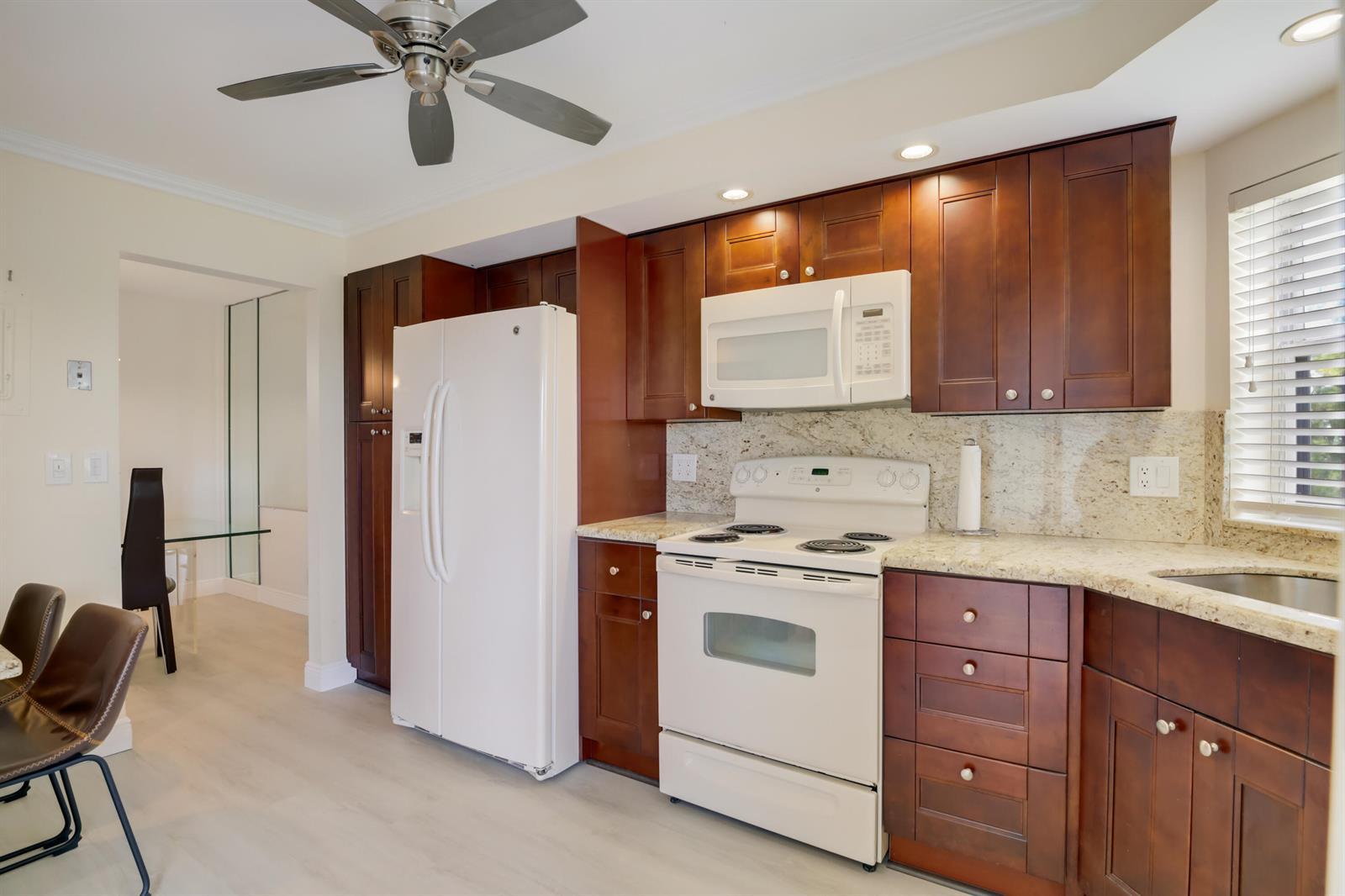 3593 Birdie Drive # 507, Lake Worth FL 33467 photo 5