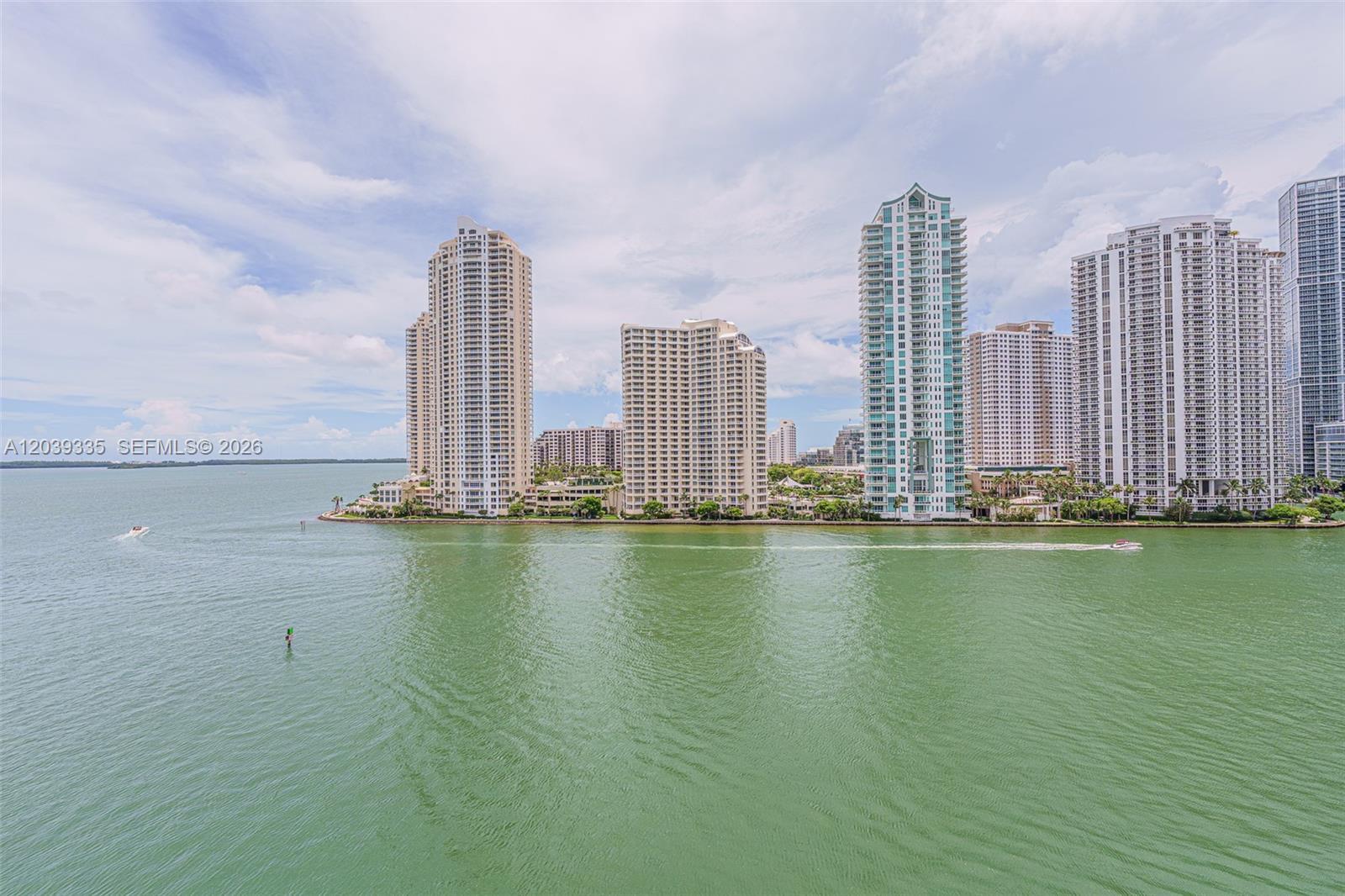 335 S Biscayne Blvd # 1009, Miami FL 33131 photo 2