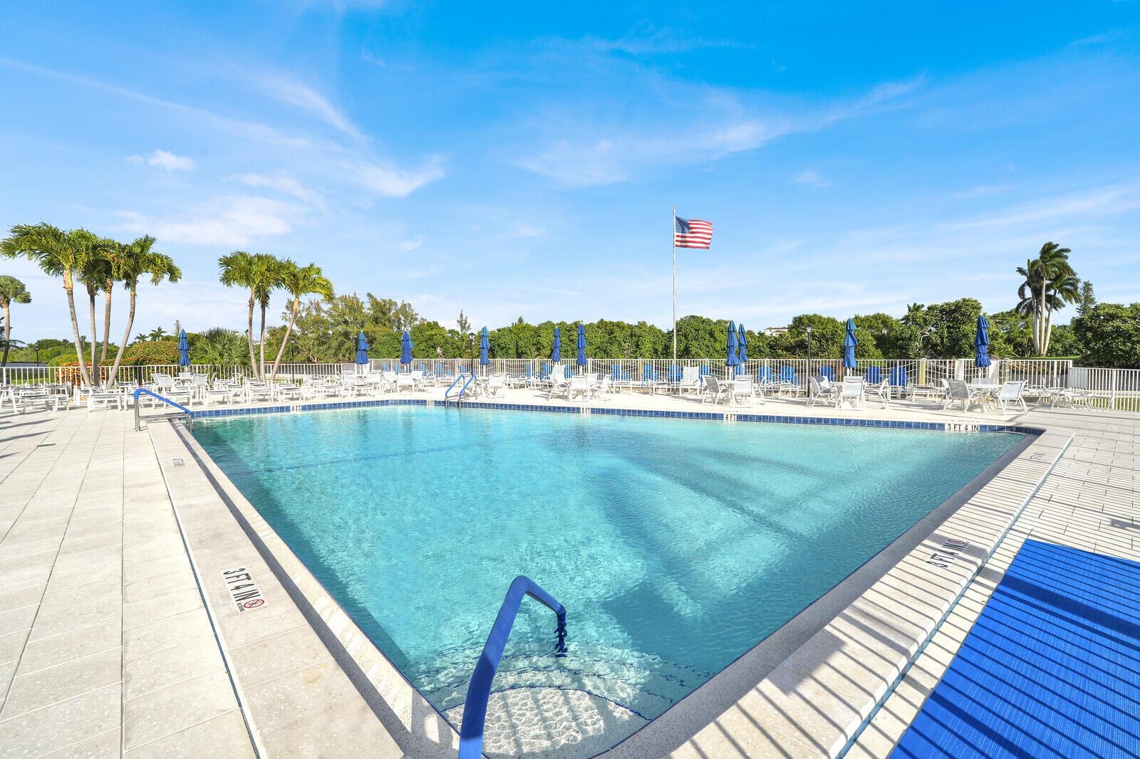 32 Colonial Club Drive # 203, Boynton Beach FL 33435 photo 3