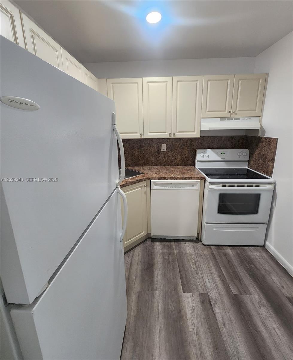 10820 SW 200th Dr # 265, Cutler Bay FL 33157
