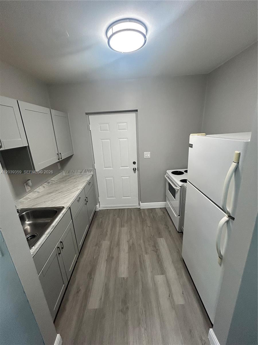 1740 NW 1st Pl # 5, Miami FL 33136 photo 4