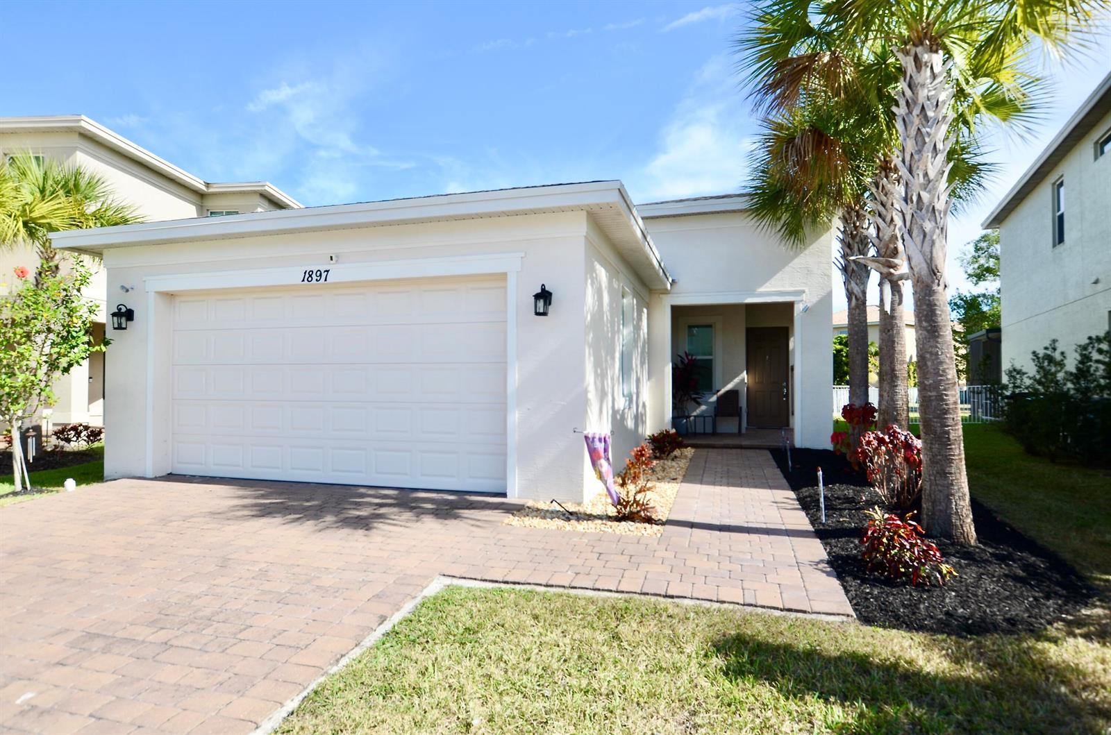 1897 NW Cataluna Circle, Port St. Lucie FL 34986