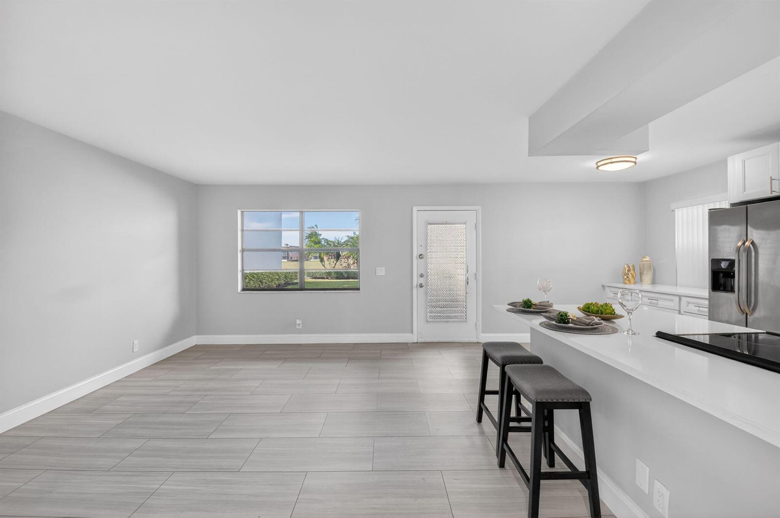 450 Piedmont J, Delray Beach FL 33484 photo 2