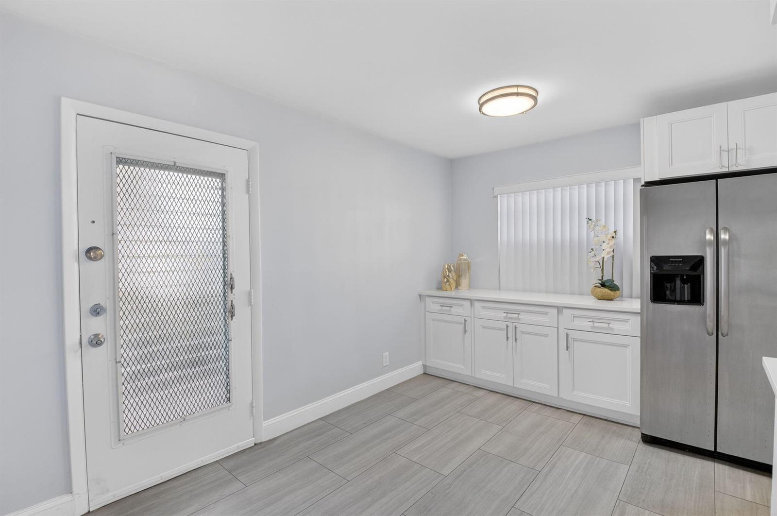 450 Piedmont J, Delray Beach FL 33484 photo 4