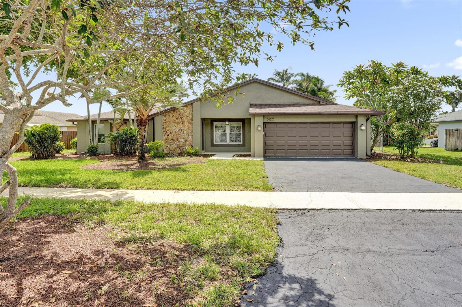 5120 SW 117th Way, Cooper City FL 33330