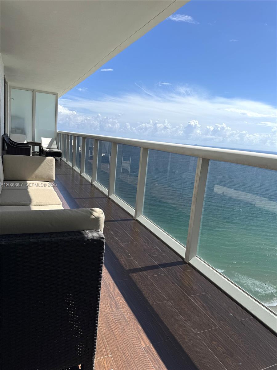 1830 S Ocean Dr # 3303, Hallandale Beach FL 33009 photo 3