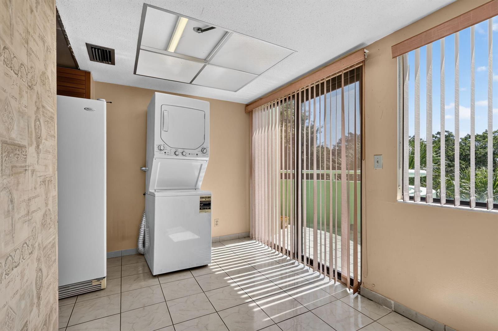 5884 Morningstar Circle # 406, Delray Beach FL 33484 photo 5
