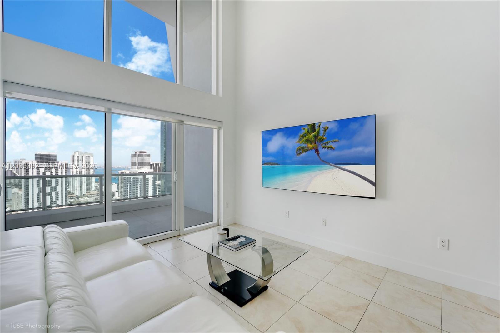41 SE 5th St # 2409, Miami FL 33131 photo 2