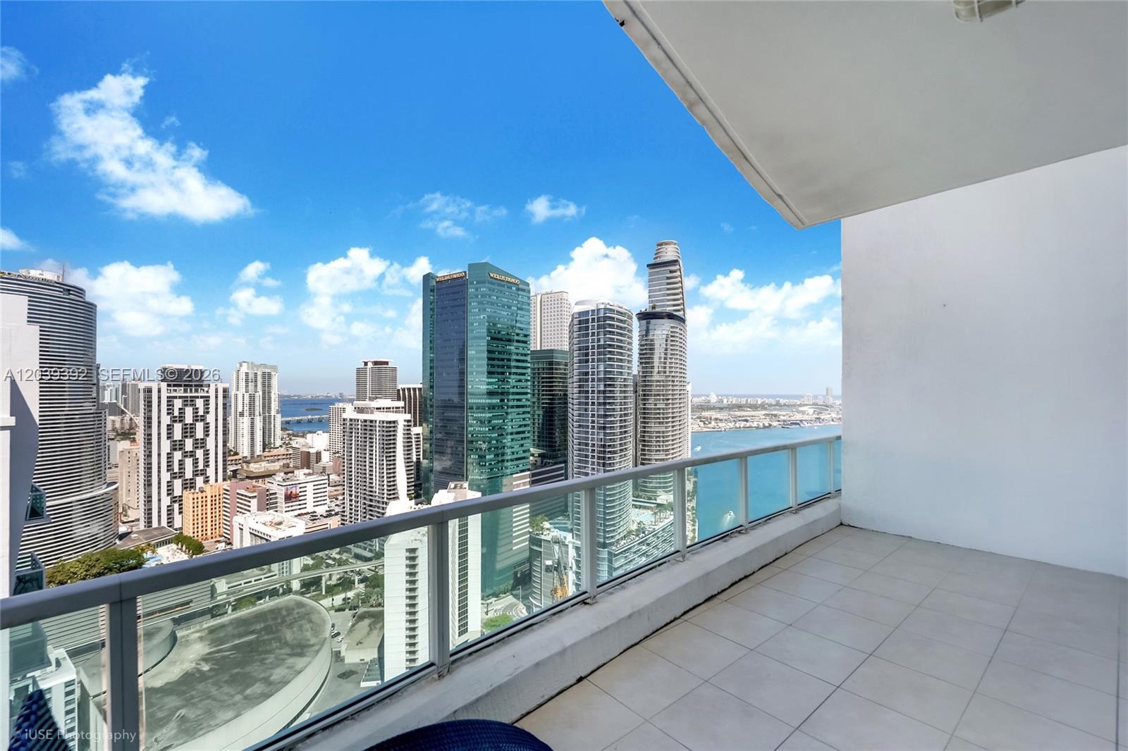 41 SE 5th St # 2409, Miami FL 33131 photo 4