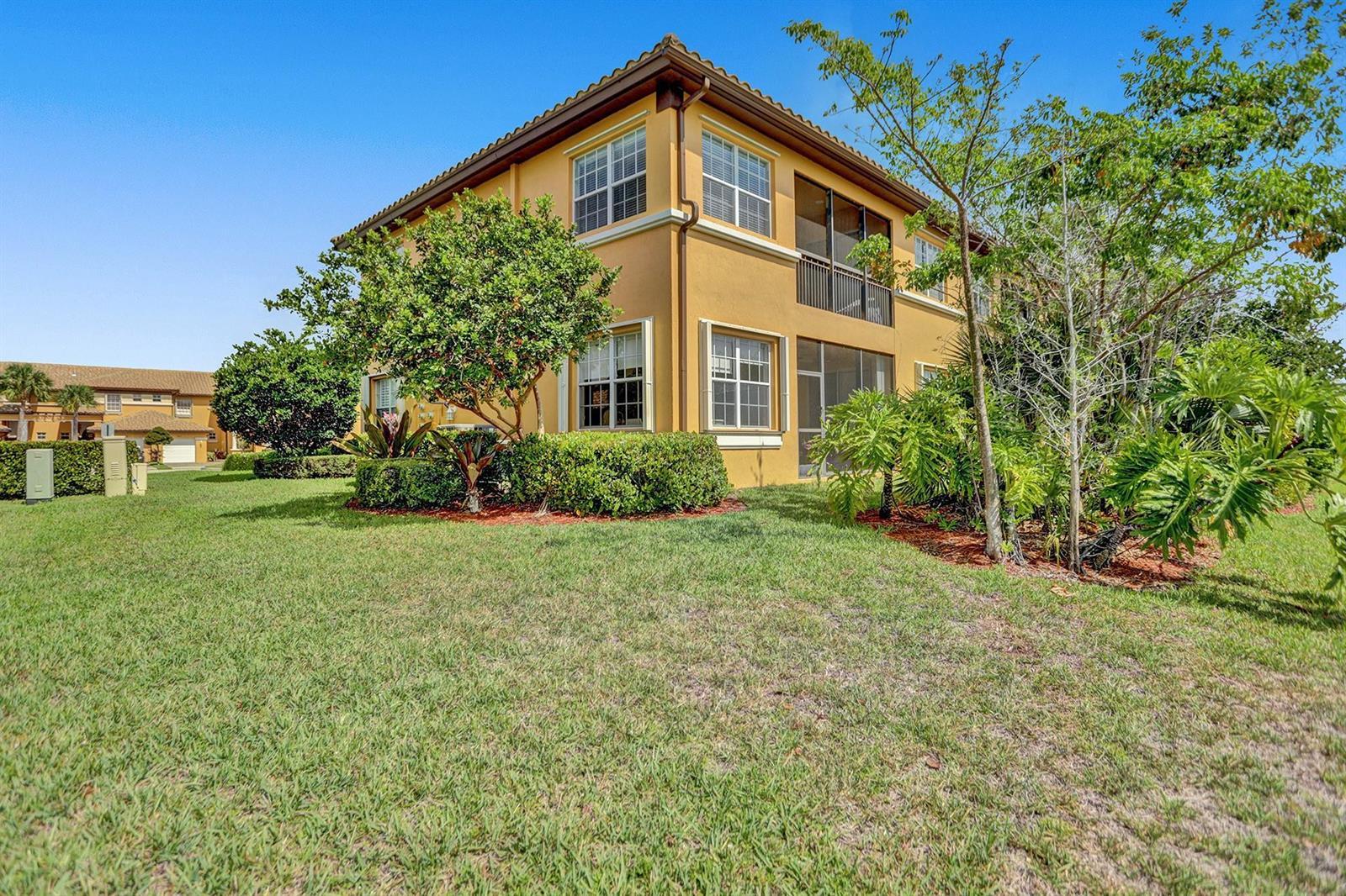 8246 NW 127th Lane # c, Parkland FL 33076 photo 3