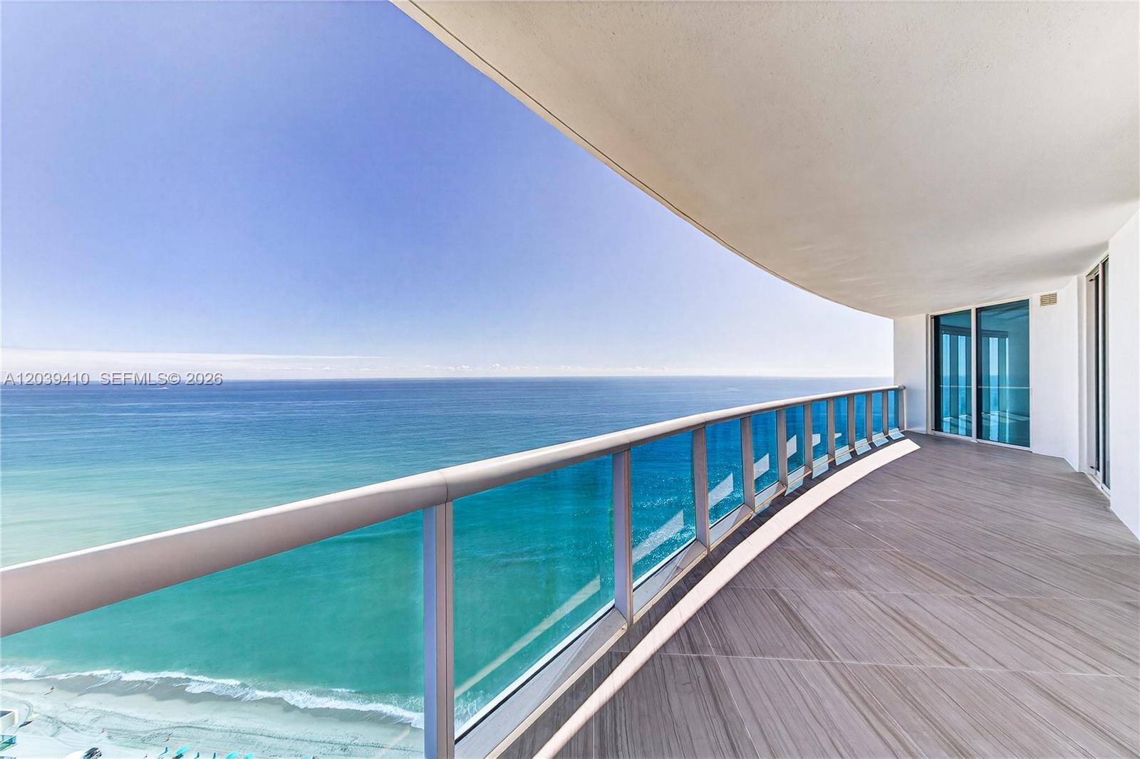 2711 S OCEAN DR # 3102, Hollywood FL 33024
