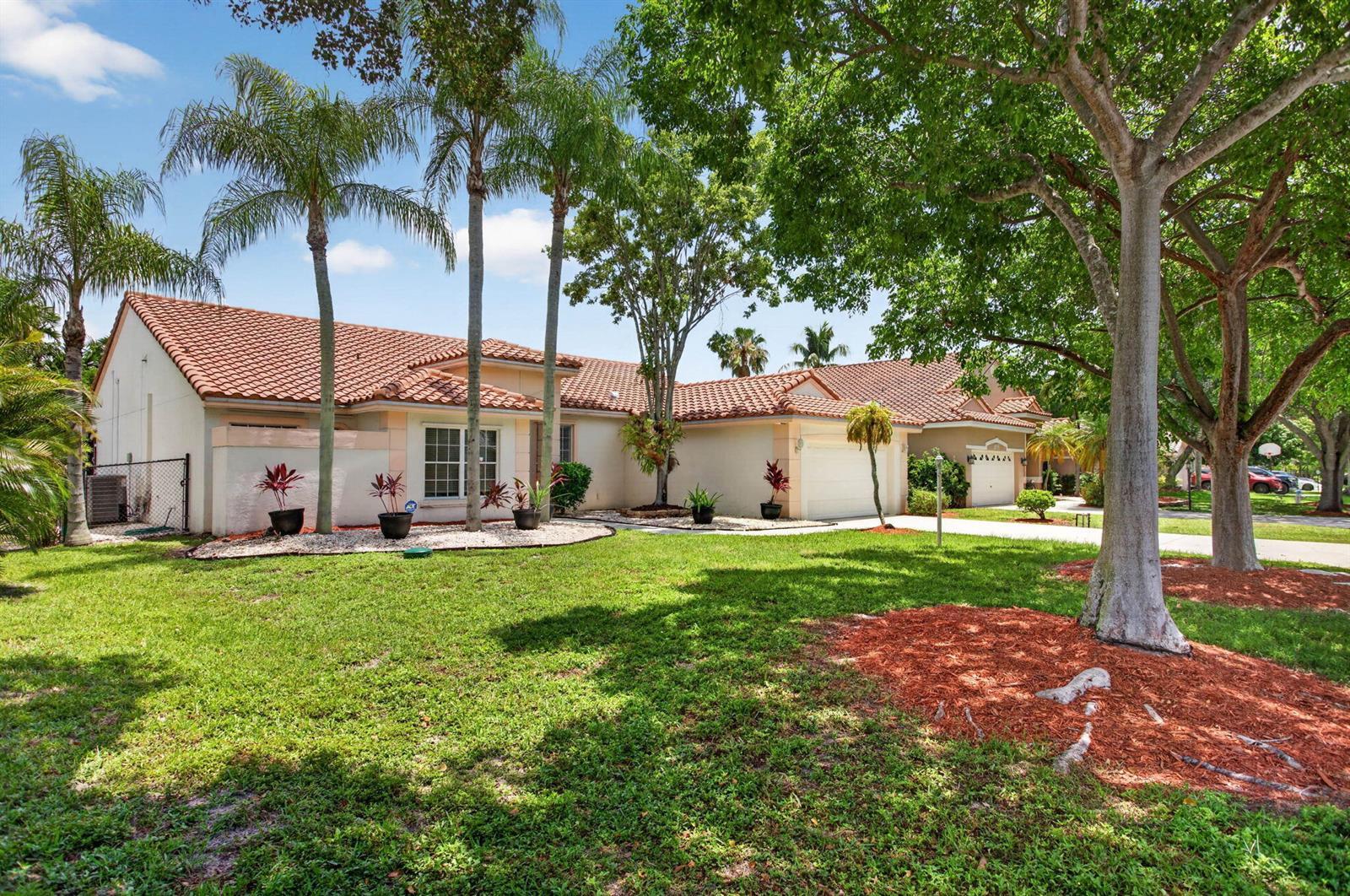 9175 NW 41st Manor, Coral Springs FL 33065 photo 3