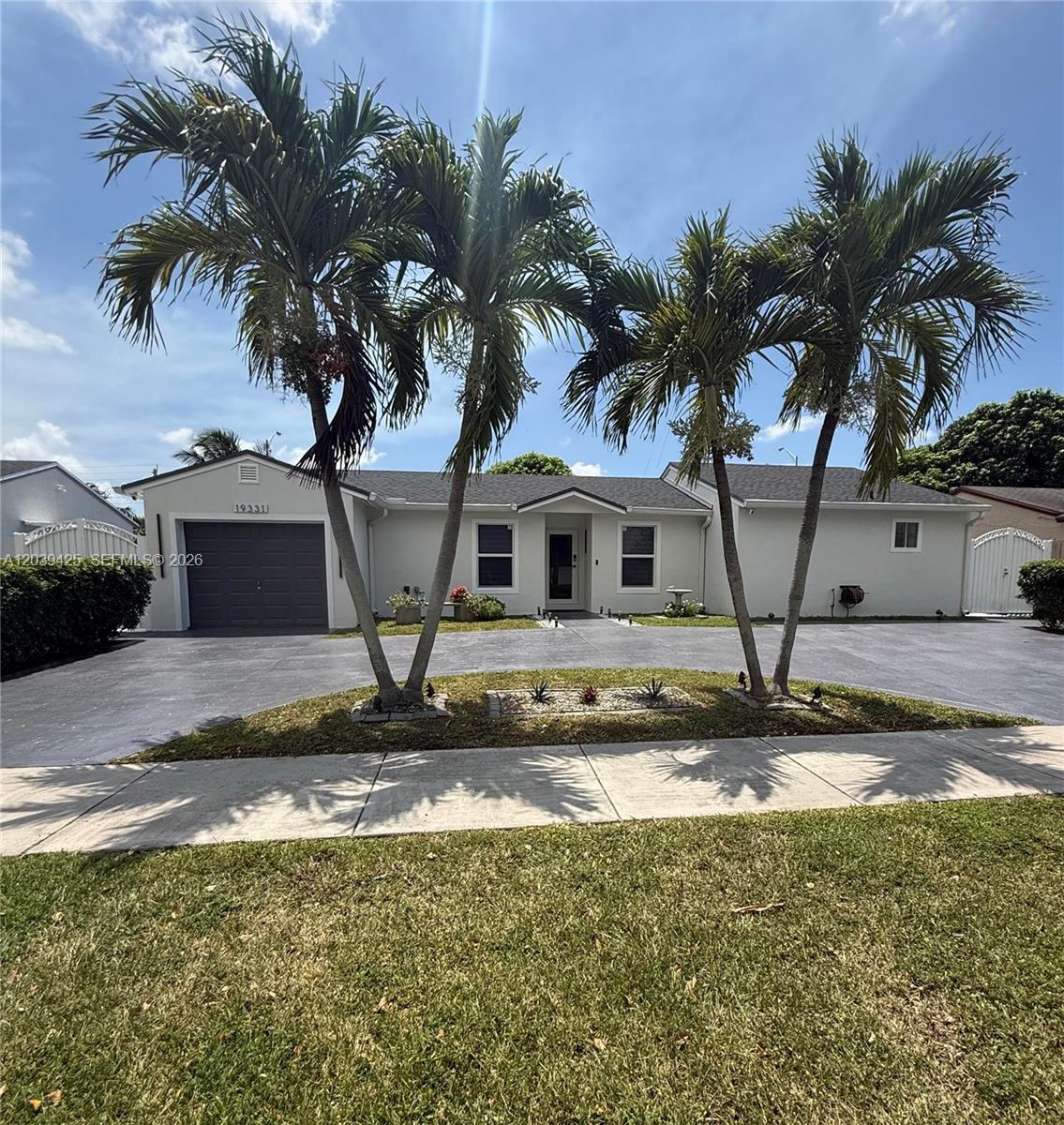19331 NW 57th Ct, Miami FL 33015 photo 2