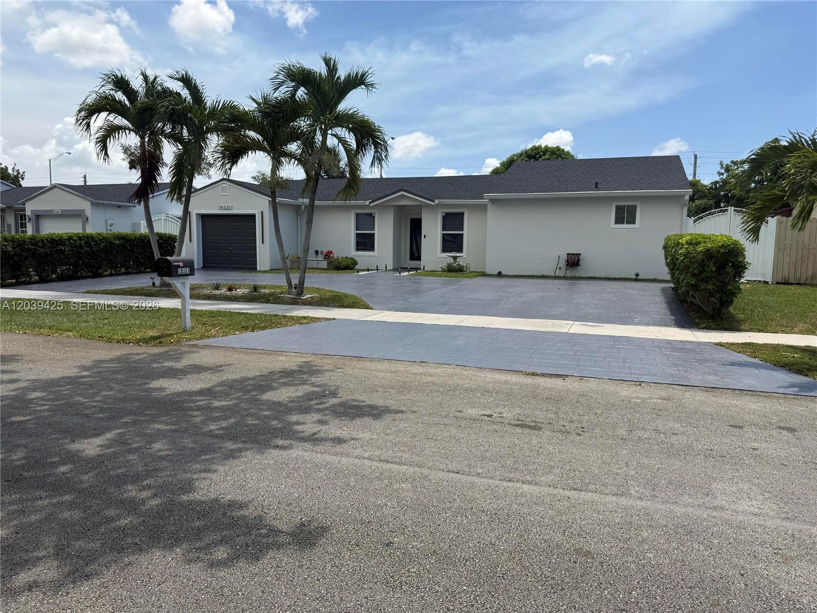 19331 NW 57th Ct, Miami FL 33015 photo 3