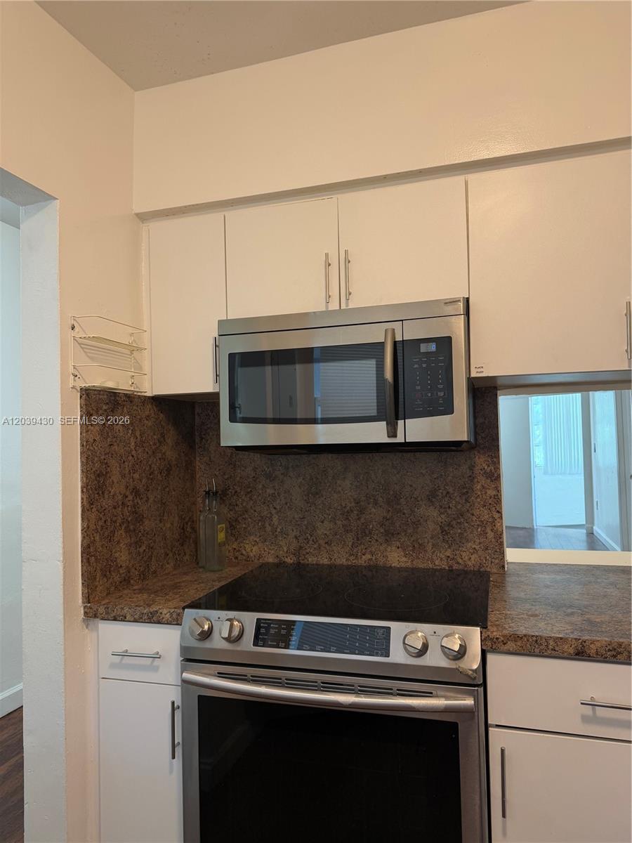 1667 NE Miami Gardens Dr # 145, Miami FL 33179 photo 4