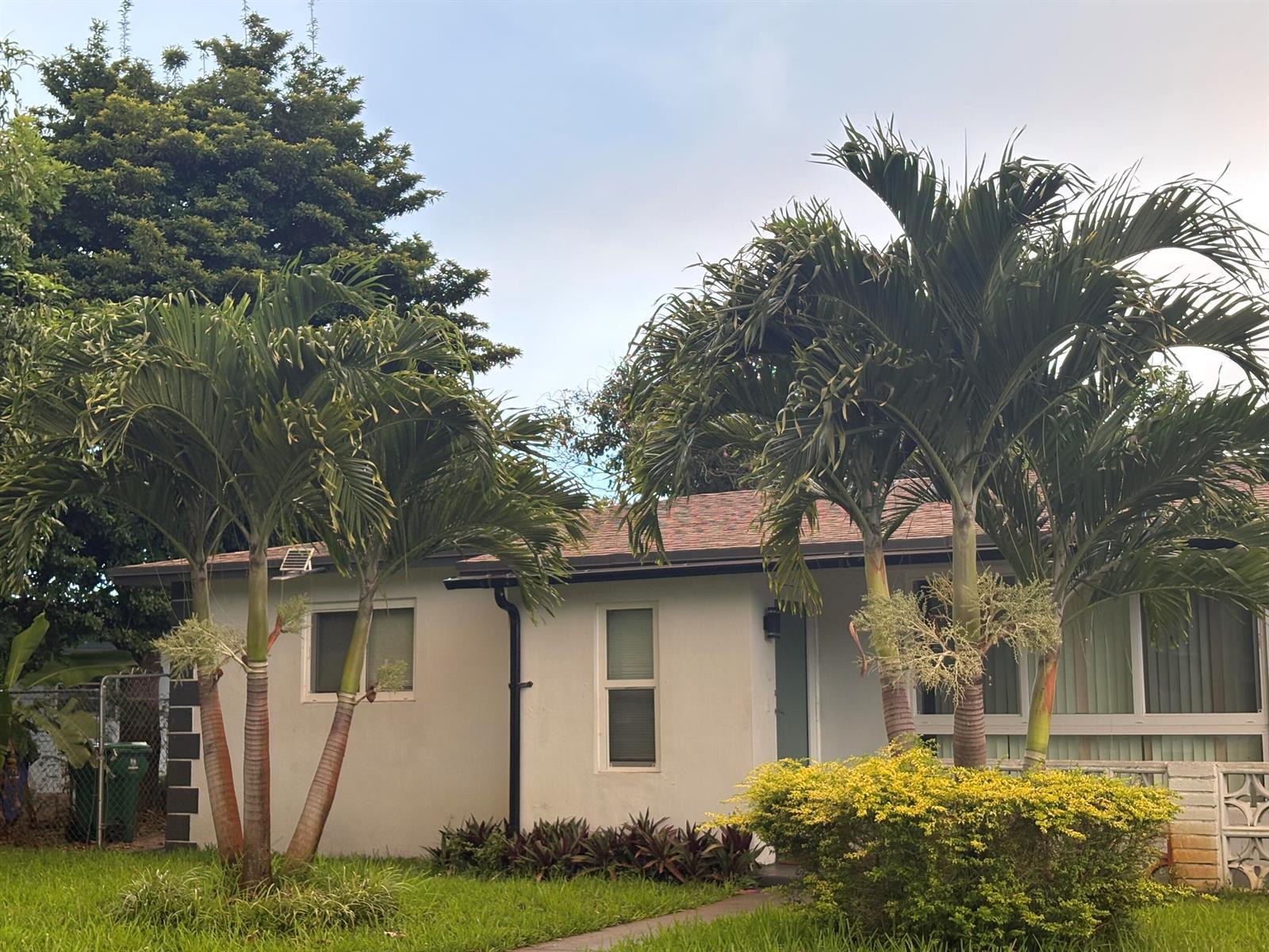 2100 SW 67th Way, Miramar FL 33023