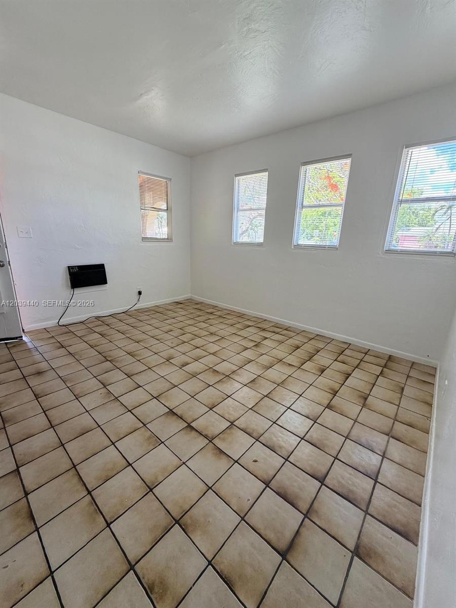 1844 Taft St # 5, Hollywood FL 33020 photo 2