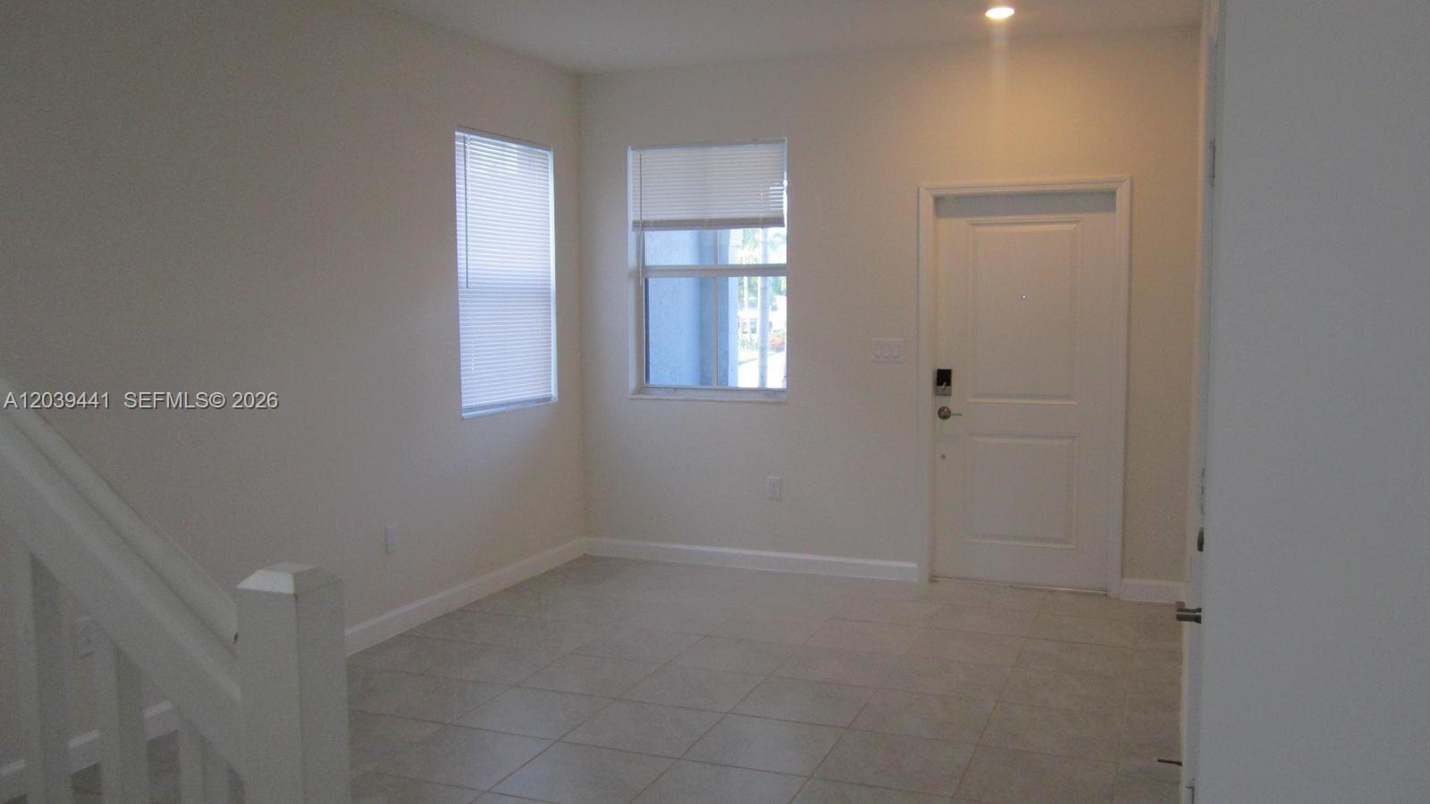 16225 SW 288th Ter, Homestead FL 33033 photo 2