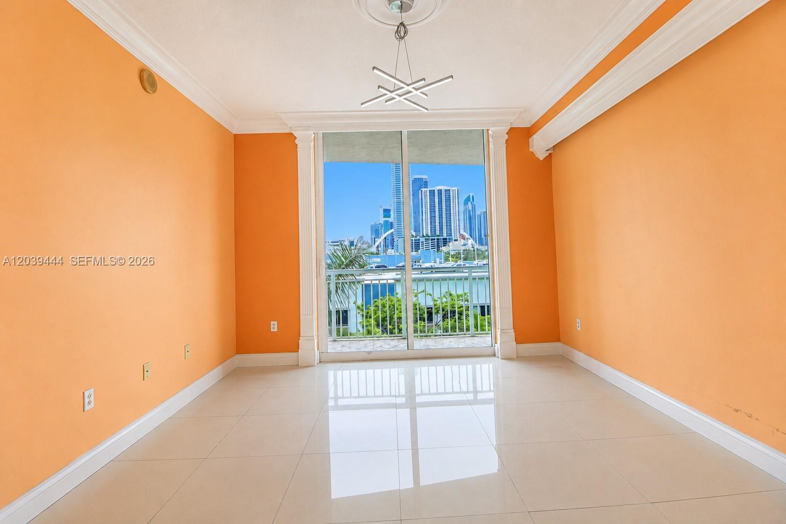 275 NE 18th St # 504, Miami FL 33132 photo 2