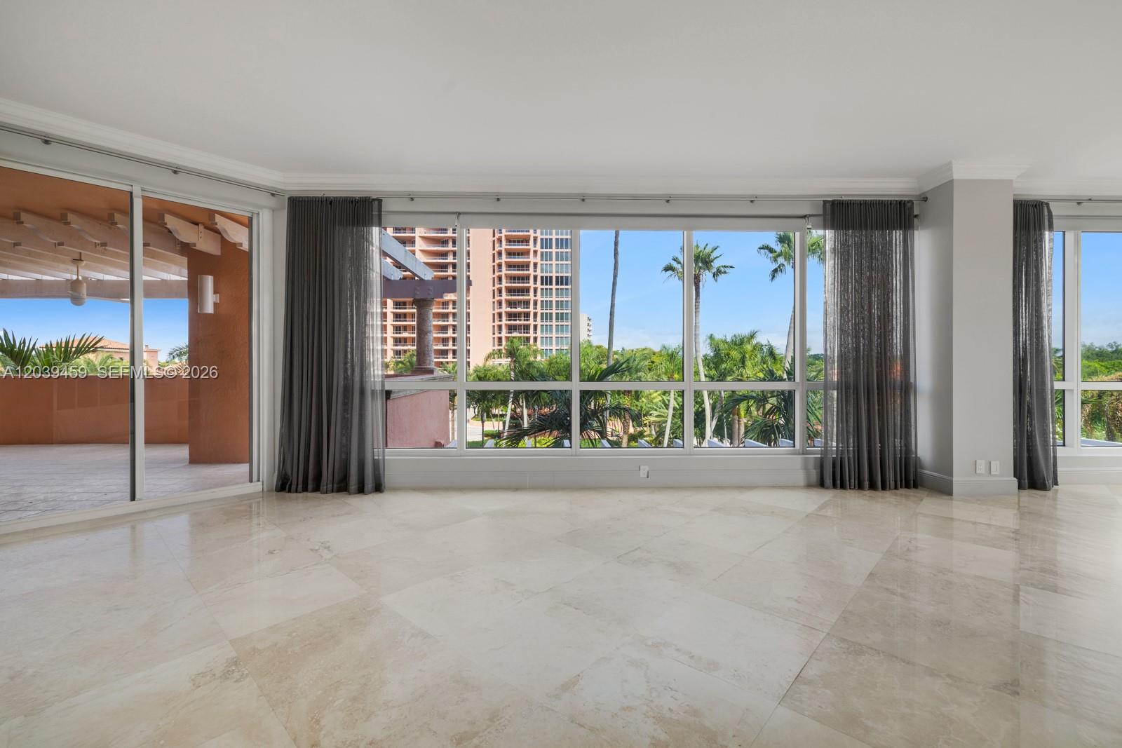 10 Edgewater Dr # 4H, Coral Gables FL 33133 photo 3