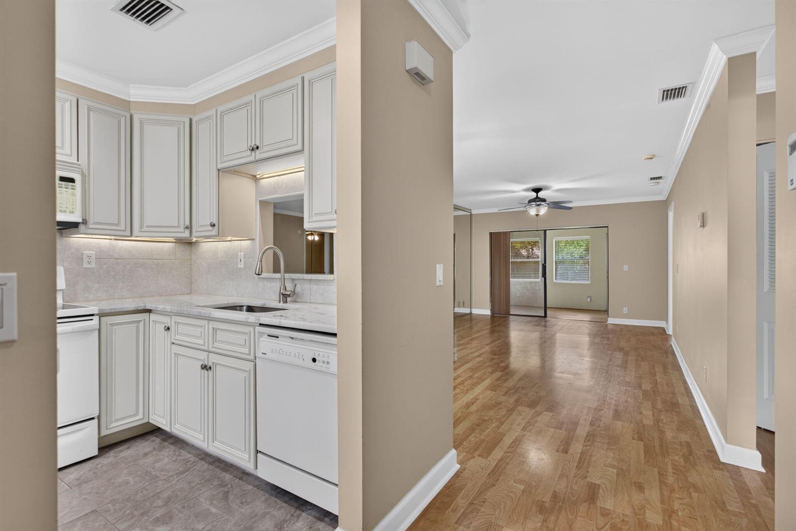 353 NW 36th Avenue, Deerfield Beach FL 33442 photo 3