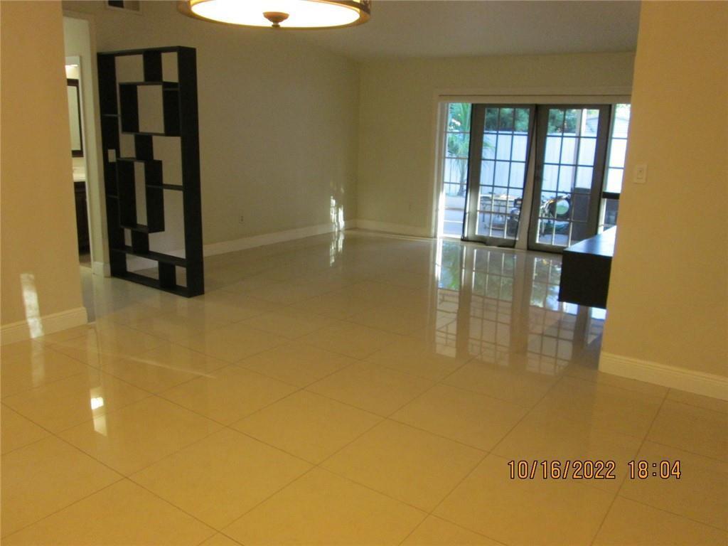 11538 SW 55th Court, Cooper City FL 33330 photo 5