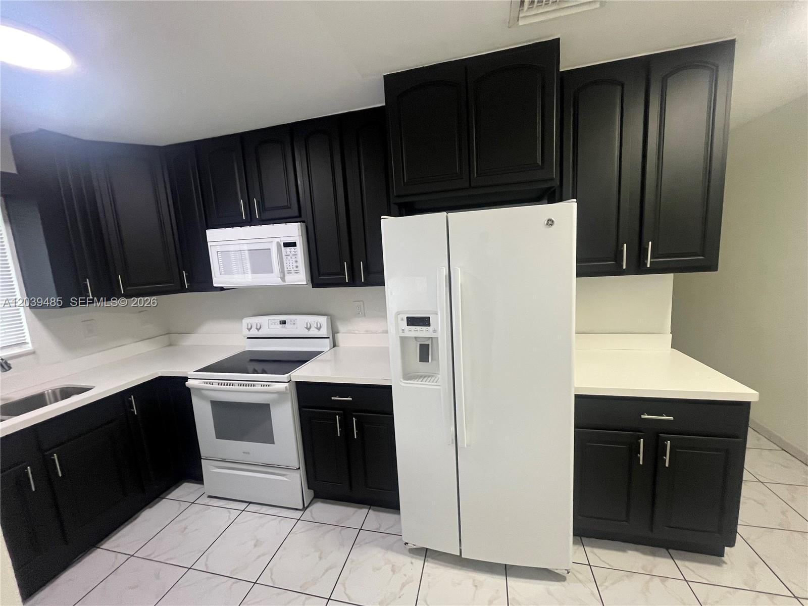 28 E 20th St # 1, Hialeah FL 33010 photo 2